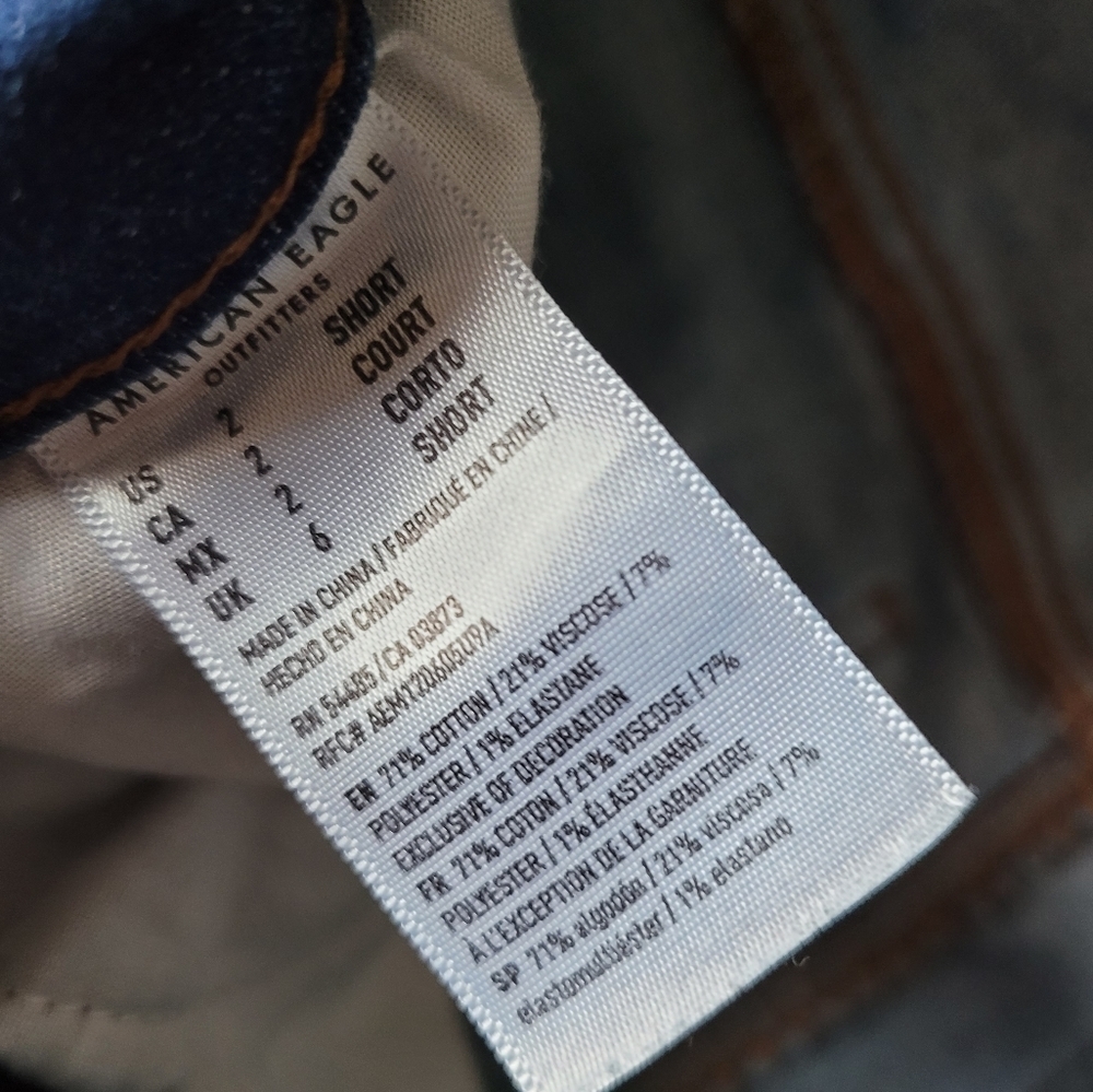 AEO Next Level Stretch Hi Rise Distressed Jegging - Picture 9 of 9